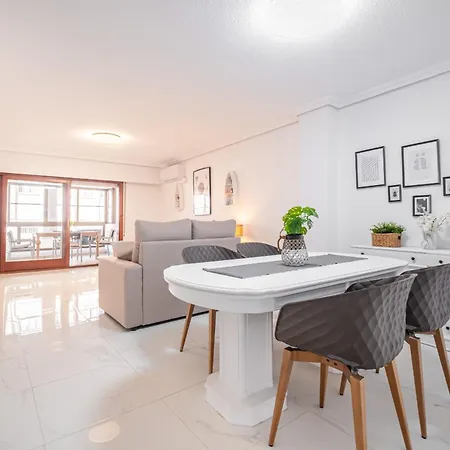Emalco 1-9 Levante Beach-old Town Appartamento