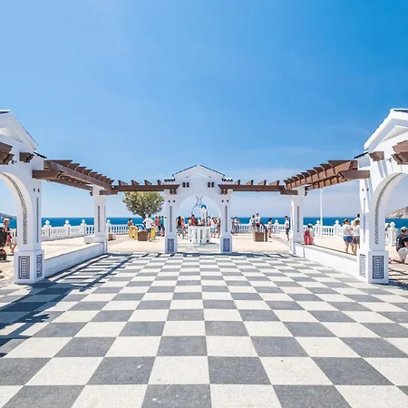 Apartment Emalco 1-9 Levante Beach-old Town